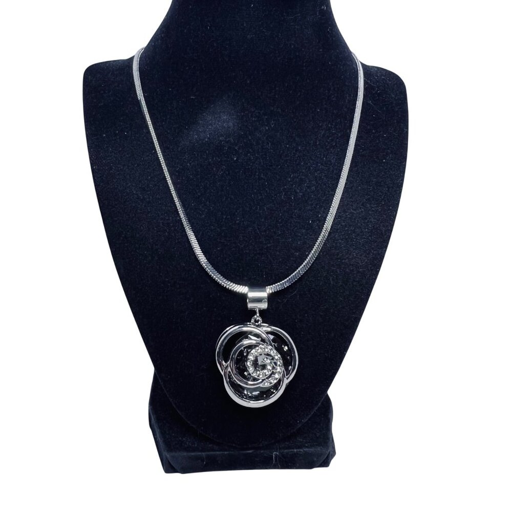 Silver Tone Square Snake Chain Necklace W/3D Flower Rhinestone Pendant (5595)